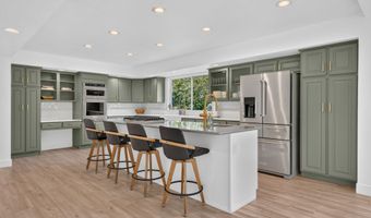 1979 S CAVE HOLLOW Way, Bountiful, UT 84010