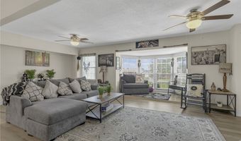 208 Kenneth Dr, Boiling Springs, SC 29316
