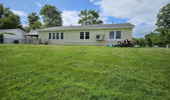 200 Davis Rd, Bangor, ME 04401