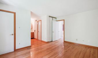 4720 DEER RUN Ct, Alexandria, VA 22306