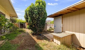 1104 Mokapu Blvd, Kailua, HI 96734
