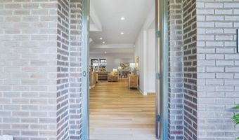 6908 GREYSWOOD Rd, Bethesda, MD 20817