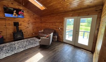 8282 Salem, Athens, OH 45701