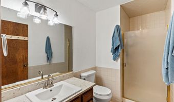 8000 Summerset Dr, Anchorage, AK 99518