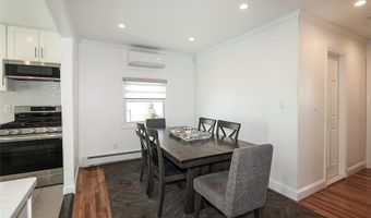 132 Bethel Rd, Albertson, NY 11507