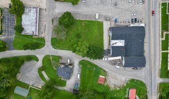 28 LUMBER St, Beattyville, KY 41311