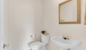 2801 Waterfront Ave, Algonquin, IL 60102