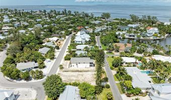 136 CRESCENT Dr, Anna Maria, FL 34216