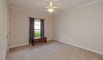 160 Apple Blossom Dr, Brandon, MS 39047