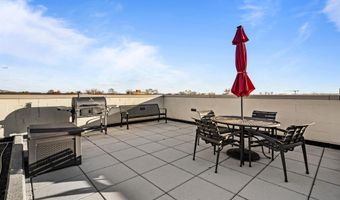 1111 ORONOCO St 326, Alexandria, VA 22314