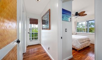 1436 Aalapapa Dr, Kailua, HI 96734