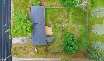 10 Pine St, Alton, NH 03809