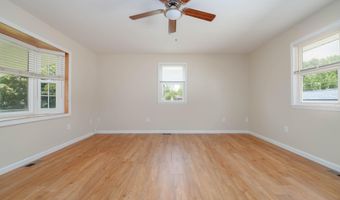 708 WEBB St, Aberdeen, MD 21001