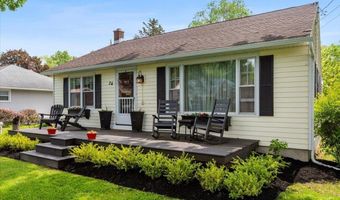 24 Sawyer Pl, Albany, NY 12208