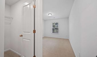 165 Mill Ctr 202, Athens, GA 30606