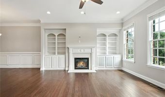 535 Rose Garden Ln, Alpharetta, GA 30009
