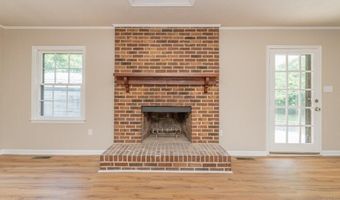 247 Wannamaker Dr, Barnwell, SC 29812