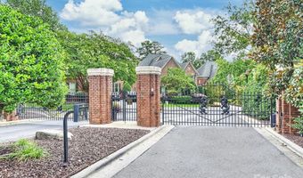 7122 The Grns, Charlotte, NC 28277