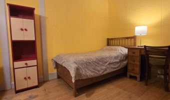 19 Canal St, Brattleboro, VT 05301