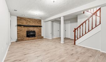 4600 BRENTLEIGH Ct, Annandale, VA 22003