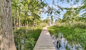 107 Jacks Ln, Bonneau, SC 29431