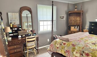 1719 Southgate Ct, Adrian, MI 49221
