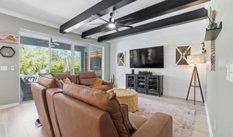 5554 SILVER SUN Dr, Apollo Beach, FL 33572
