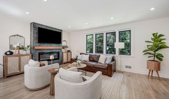 3662 VACATION Ln, Arlington, VA 22207
