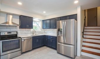 881 Asbury Rd, Anderson Twp., OH 45255