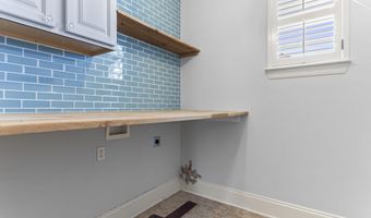 19763 Maben Ave, Biloxi, MS 39532