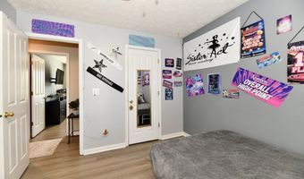 1174 Red Dunes Run, Avon, IN 46123