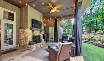 1569 CLUB CREEK Dr, Auburn, AL 36862