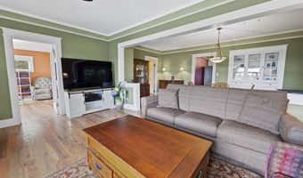 3361 Harrison Ave, Astoria, OR 97103