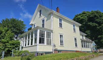 423 Hammond St, Bangor, ME 04401