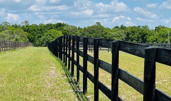 2120 15th Way, Bell, FL 32619