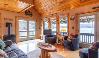 324 Lakeshore Dr, Brighton, VT 05846