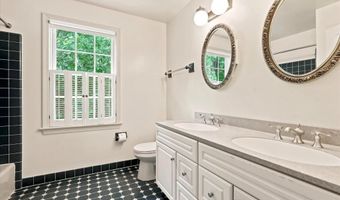 805 LEWIS Ln, Ambler, PA 19002