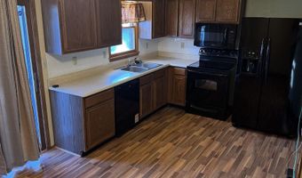 516 S 11th St, Albia, IA 62631