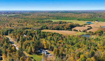 8000 Pembelton Dr, Amelia Court House, VA 23002