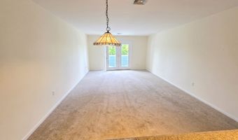 136 Deer Hill Ave 308, Danbury, CT 06810