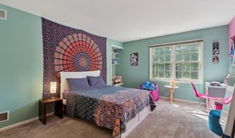 233 TOWYN Ct, Ambler, PA 19002