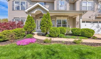 238 Pointe Lucerne Ct, Ballwin, MO 63011