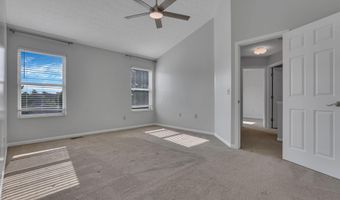 9310 Prestwick Green Dr, Columbus, OH 43240