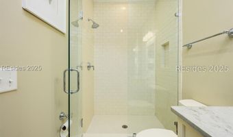 15 Hunting Lodge Rd, Bluffton, SC 29910
