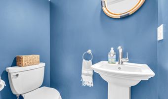 440 Lake Ave, Bay Head, NJ 08742