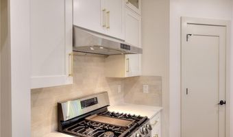 1947 Clark Dr, Tucker, GA 30084