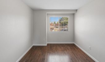 633 Thunder Gln, Escondido, CA 92027