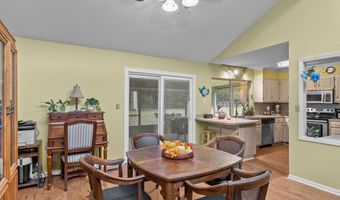 274 Doublegate Dr N, Albany, GA 31721