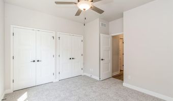 791 Clover Hill Dr, North Liberty, IA 52317