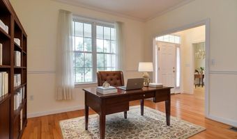 12 Braeburn Ln 12, Ashland, MA 01721